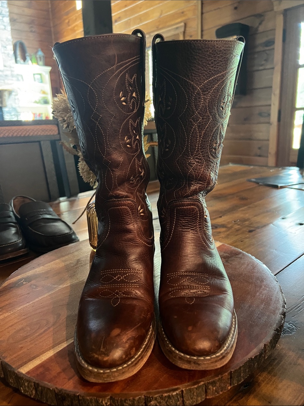 Frye Western Austin Flower Cutout Leather Campus Boot Women’s